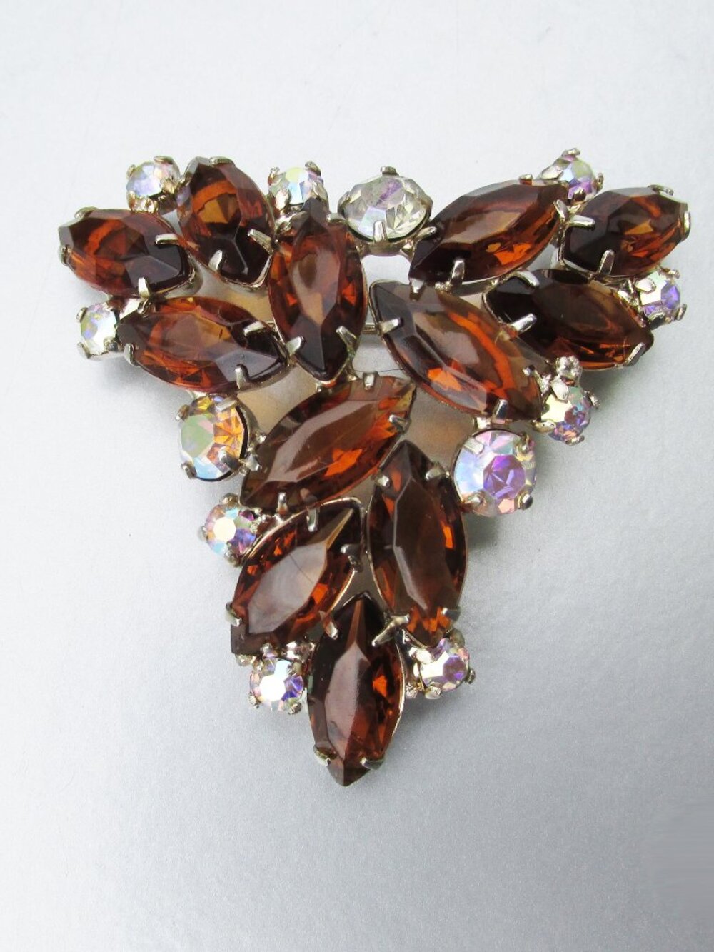 Vintage Unsigned WEISS ? Navette Topaz Amber Rhinestone Brooch Pin